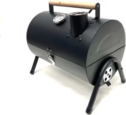 Compacte Draagbare Kolen BBQ Van Wolff BBQ - Handig Voor Op De Camping Op Het Strand Of In Een Park - Smoker Barbecue - Draagbare Lichtgewicht Bbq - Met Thermometer En Lucht Doorvoer. Laat Je Vlees Langzaam Garen. -Thuis-BBQ 1200x1102 1