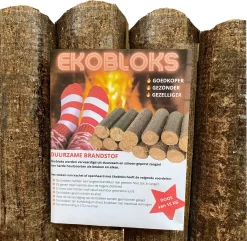 Ekobloks Hardhout Briketten 10 KG - Openhaard- Allesbrander- Kachel- Haardblokken - Hoog Rendement - Extra Lange Brandduur - Duurzaam - CO2 Neutraal - Meer Warmte - Gezondere Lucht - Minder Afval - Goedkope Brandstof - Mooie Vlammen - Puur Natuur -Thuis-BBQ 1200x1172 1