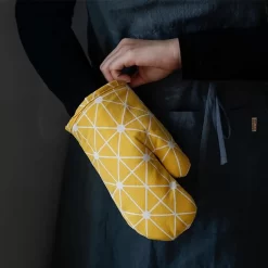 Ovenwanten Van Sophie Nordinn® - Ovenhandschoenen Lund (Artistiek Zwart) - Ovenwanten 2 Stuks - Katoen -Thuis-BBQ 1200x1200 304