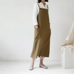 House Of Husk Linnen Keukenschort - Dames Kook Schort - Apron - Crossback - Khaki -Thuis-BBQ 1200x1200 325