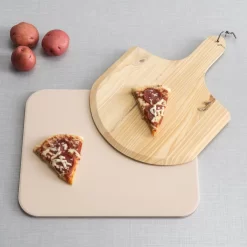 Buxibo 2in1 Pizzasteen - Voor BBQ & Oven - Inclusief Serveer Plank - Pizzabord/Pizzaplank - 30.5 X 38.1 X 1.4 Cm -Thuis-BBQ 1200x1200 873