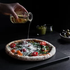 Navaris Pizzasteen XL Voor Oven En Barbecue - Rechthoekige Pizzaplaat 38 X 30 Cm - Inclusief Receptenboek - Keramisch Geglazuurd - Zwart -Thuis-BBQ 1200x1200 924