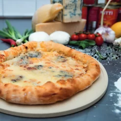 Boska Pizzasteen Deluxe - Voor Oven & BBQ - Knapperige Pizza's - Ø 29.5 Cm - BBQ Accessoires -Thuis-BBQ 1200x1200 934