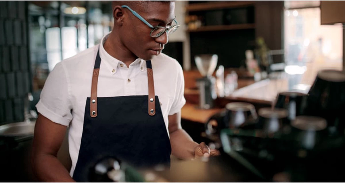 Premium Keukenschort - Dames En Heren - Duurzaam - Keukengerei - Zwart 2 Premium Keukenschort - Dames En Heren - Duurzaam - Keukengerei - Zwart - Afbeelding 2