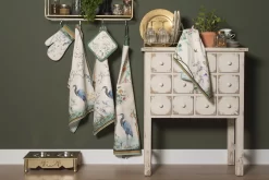 Clayre & Eef Keukenschort 70x85 Cm Beige Katoen Tropisch Motief BBQ Schort Cadeau Voor Haar Kookschort 7 Clayre & Eef Keukenschort 70x85 Cm Beige Katoen Tropisch Motief BBQ Schort Cadeau Voor Haar Kookschort -Thuis-BBQ 1200x800 46