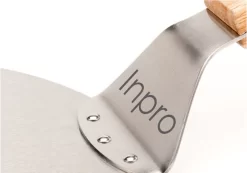 Inpro Pizzaschep RVS - Rond - Voor BBQ En Oven - Pizzaspatel - Taartschep - Houten Handvat - BBQ Gereedschap - Keukengerei - 30 Cm Diameter - Spatel -Thuis-BBQ 1200x842 2