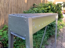 Spiedini Saté-bbq Bali 80 - Saté Houtskoolbarbecue Met Horizontaal Rooster - 80 Cm Lang, 11 Cm Breed - Materiaal: Gealuminiseerd Ijzer 30 Spiedini Saté-bbq Bali 80 - Saté Houtskoolbarbecue Met Horizontaal Rooster - 80 Cm Lang, 11 Cm Breed - Materiaal: Gealuminiseerd Ijzer -Thuis-BBQ 1200x899 7