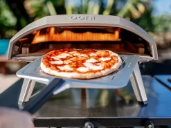 Ooni Koda Gas-Powered Outdoor Pizza Oven -Thuis-BBQ 1200x900 21