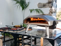 Ooni Koda Gas-Powered Outdoor Pizza Oven -Thuis-BBQ 1200x900 22