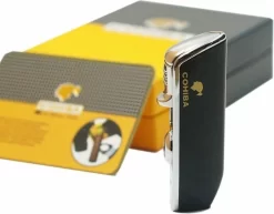 Cohiba® Sigarenaansteker - Sigarenboor - Sigaren - Sigaar - Cohiba Aansteker - Sigarenboor - Sigaren Accessoires - Sigarenknipper - Sigaar Aansteker - Cohiba - Incl. Luxe Geschenkdoos - Zwart -Thuis-BBQ 1200x937 3