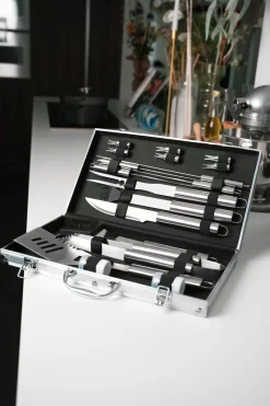 Sens Design BBQ Accesoires - 18 Delig - BBQ Gereedschapset Koffer 13 Sens Design BBQ Accesoires - 18 Delig - BBQ Gereedschapset Koffer -Thuis-BBQ 800x1200 29