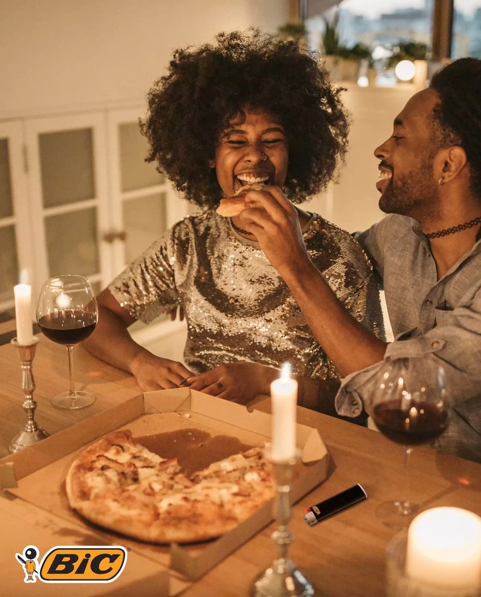 BIC Multifuntionele Aansteker Megalighter Voor Oa BBQ En Kaarsen - 2 Stuks - Lange Aanstekers - Kindveilig 4 BIC Multifuntionele Aansteker Megalighter Voor Oa BBQ En Kaarsen - 2 Stuks - Lange Aanstekers - Kindveilig - Afbeelding 4